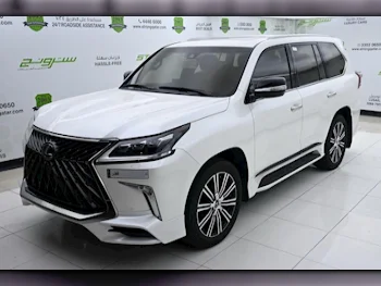 Lexus  LX  570  2017  Automatic  88,000 Km  8 Cylinder  Four Wheel Drive (4WD)  SUV  Pearl