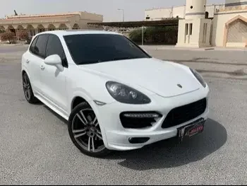  Porsche  Cayenne  GTS  2013  Automatic  75,000 Km  8 Cylinder  Four Wheel Drive (4WD)  SUV  White  With Warranty