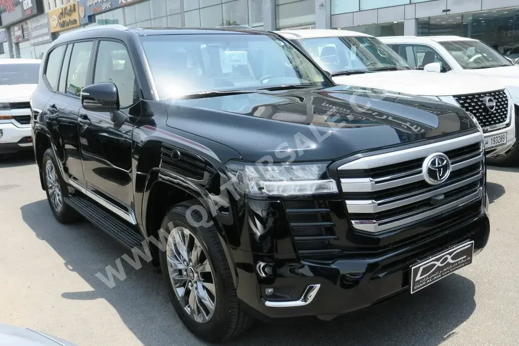 Toyota  Land Cruiser  GXR Twin Turbo  2023  Automatic  0 Km  6 Cylinder  Four Wheel Drive (4WD)  SUV  Black  With Warranty