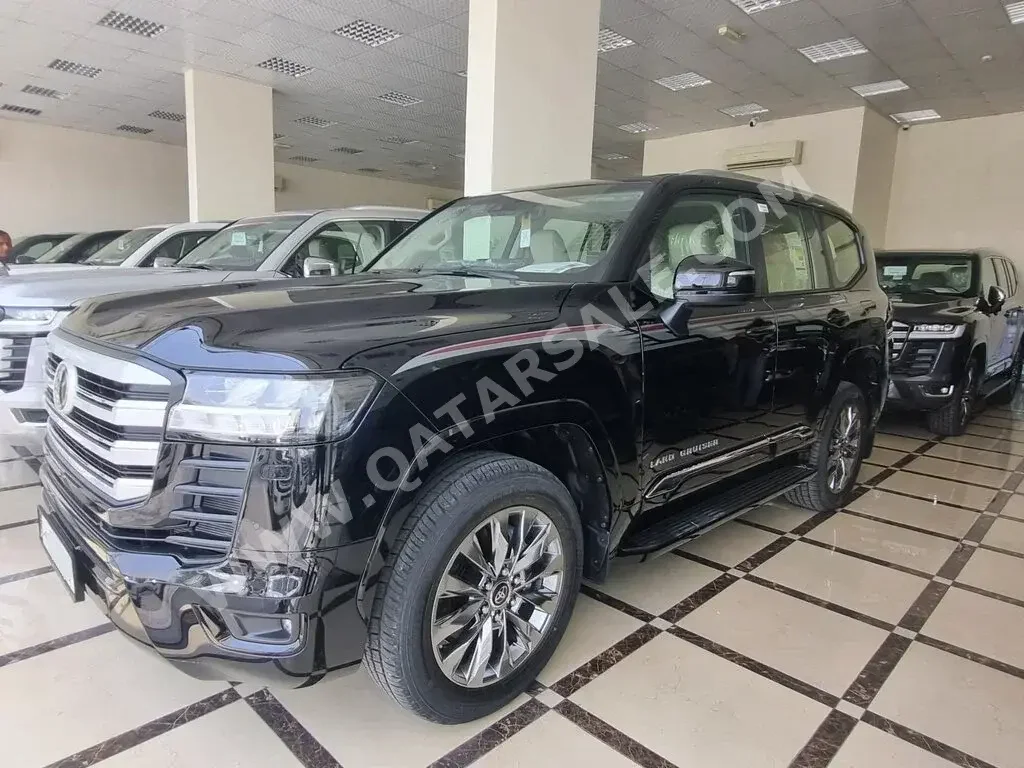 Toyota  Land Cruiser  GXR Twin Turbo  2023  Automatic  0 Km  6 Cylinder  Four Wheel Drive (4WD)  SUV  Black  With Warranty