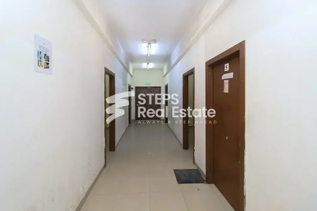 Labour Camp Al Rayyan  Industrial Area  22 Bedrooms