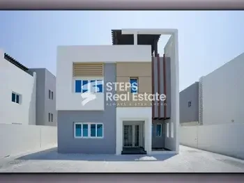 Family Residential  - Not Furnished  - Doha  - Nuaija  - 5 Bedrooms