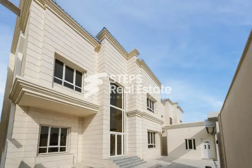 Family Residential  - Not Furnished  - Al Daayen  - Al Khisah  - 7 Bedrooms