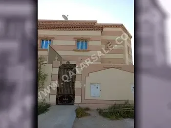 Family Residential  - Not Furnished  - Umm Salal  - Umm Al Amad  - 6 Bedrooms