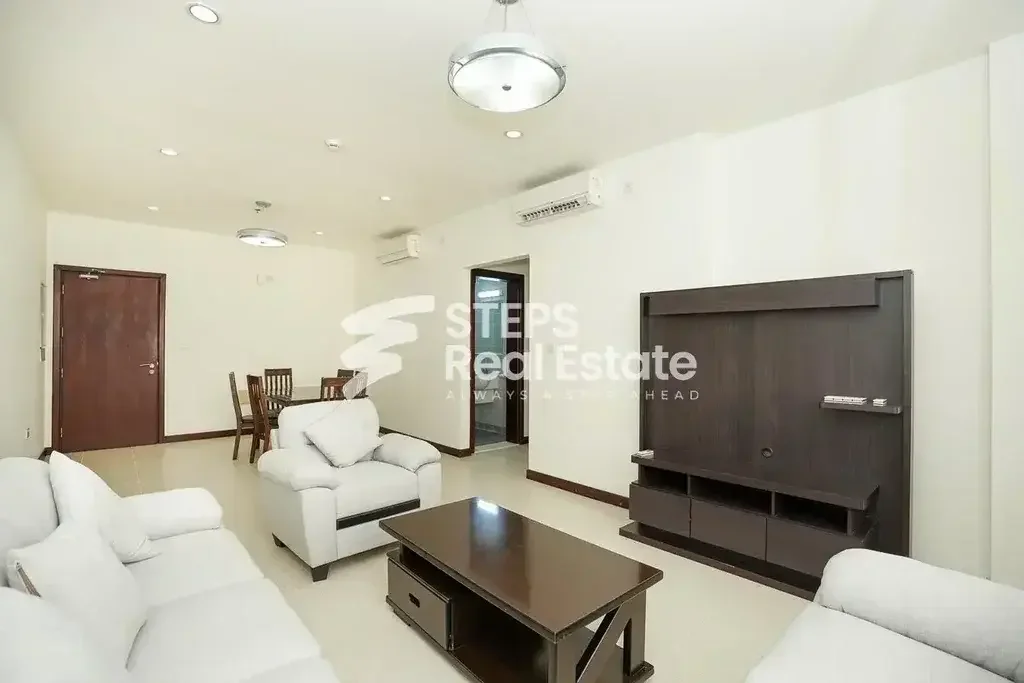 3 Bedrooms  Apartment  For Rent  in Doha -  Al Mansoura  Fully Furnished