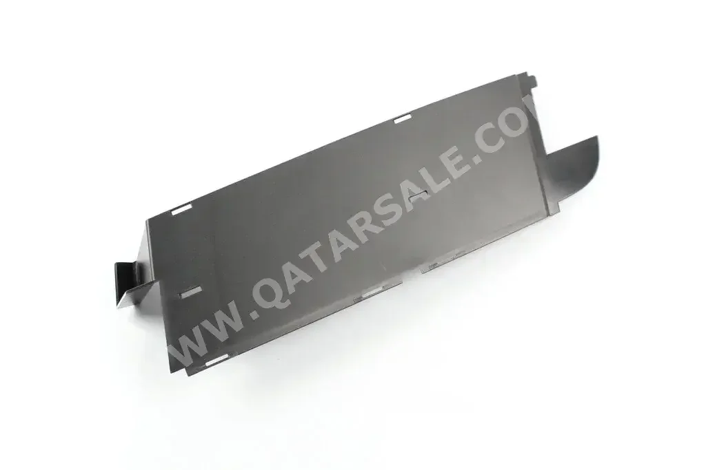 Car Parts - Audi  Q7  - Body Parts & Mirrors  -Part Number: 4L0807151B