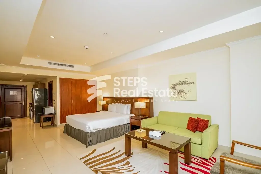 Studio  For Rent  in Doha -  The Pearl  Fully Furnished