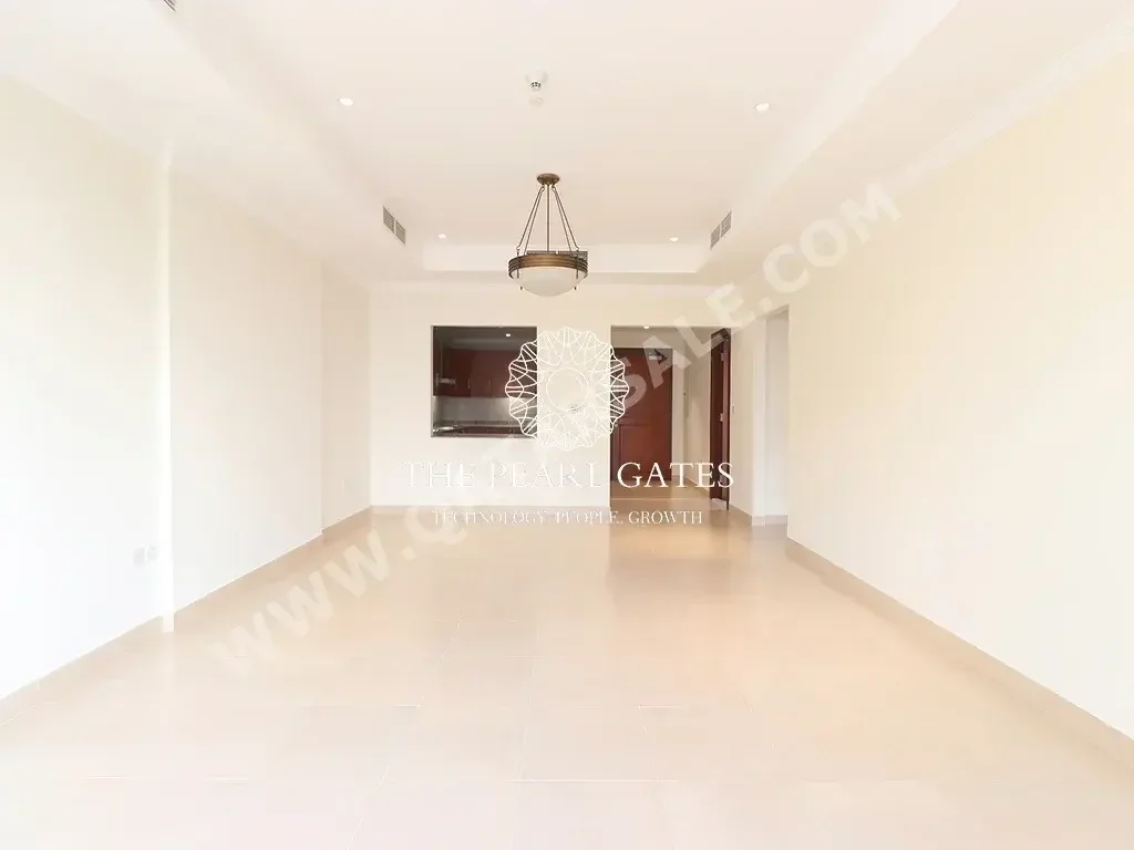 1 Bedrooms  Apartment  For Sale  in Doha -  The Pearl  Semi Furnished