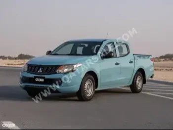 Mitsubishi  L 200  2018  Manual  165,000 Km  4 Cylinder  Rear Wheel Drive (RWD)  Pick Up  Blue