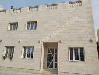 Labour Camp Family Residential  - Not Furnished  - Doha  - Al Sadd  - 5 Bedrooms