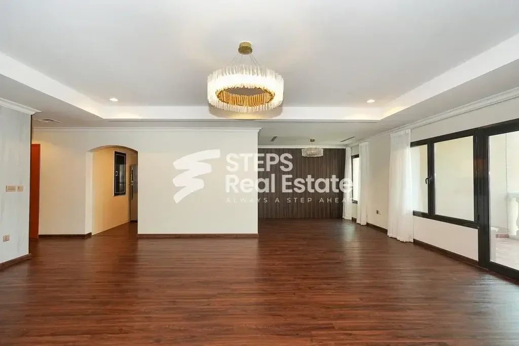 3 Bedrooms  Apartment  For Rent  in Doha -  The Pearl  Semi Furnished