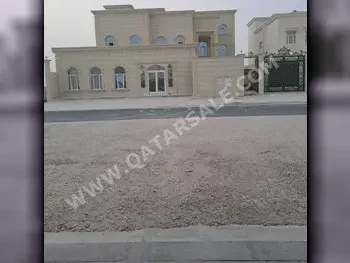 Labour Camp Family Residential  - Not Furnished  - Doha  - Al Sadd  - 9 Bedrooms