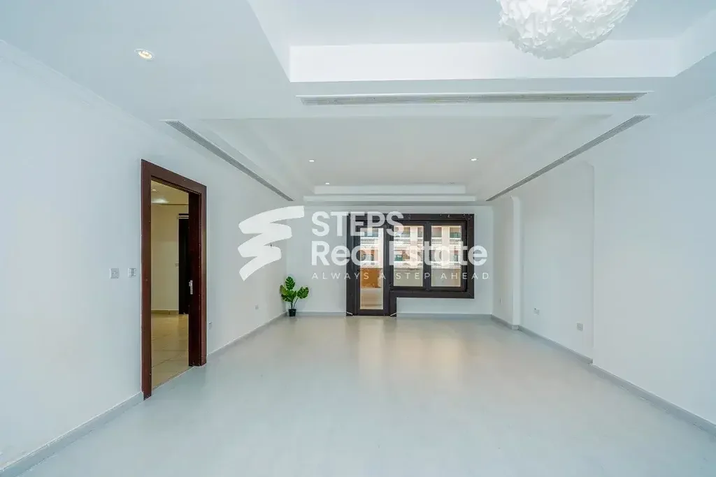 1 Bedrooms  Apartment  For Rent  in Doha -  The Pearl  Semi Furnished