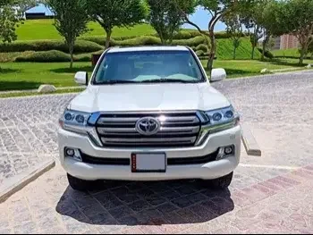 Toyota  Land Cruiser GXR  SUV 4x4  Pearl  2019