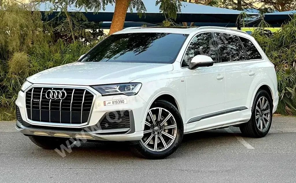 Audi  Q7  S-Line  2020  Automatic  78,000 Km  6 Cylinder  Four Wheel Drive (4WD)  SUV  White  With Warranty