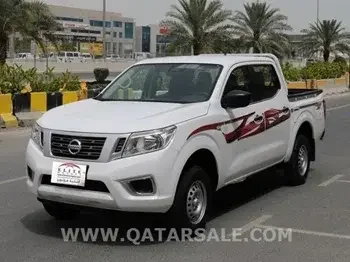 Nissan  Navaro  Pickup  White  2016