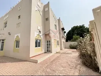 Family Residential  - Not Furnished  - Doha  - West Bay  - 5 Bedrooms