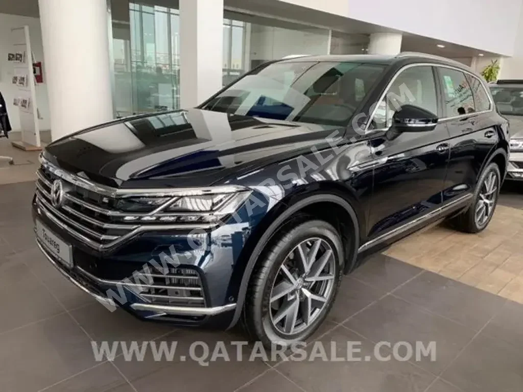 Volkswagen  Touareg  6 Cylinder  SUV 4x4  Black  2023