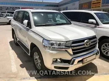 Toyota  Land Cruiser GXR  SUV 4x4  White  2020