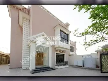 Family Residential  - Not Furnished  - Doha  - Nuaija  - 5 Bedrooms