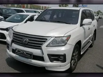 Lexus  LX  570 S  2015  Automatic  336,000 Km  8 Cylinder  Four Wheel Drive (4WD)  SUV  White  With Warranty