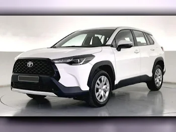 Toyota  Corolla Cross  4 Cylinder  2x4  White  2023