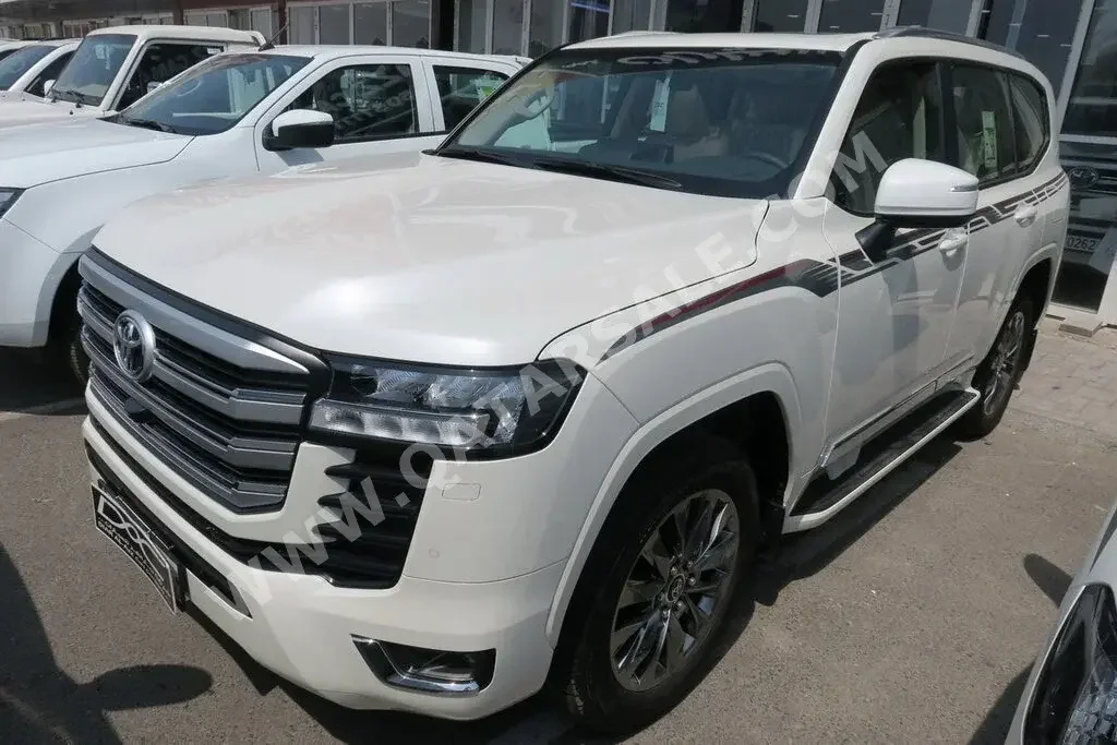 Toyota  Land Cruiser  GXR Twin Turbo  2023  Automatic  0 Km  6 Cylinder  Four Wheel Drive (4WD)  SUV  White  With Warranty