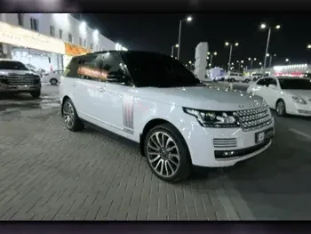 Land Rover  Range Rover  Vogue SE  2015  Automatic  120,000 Km  8 Cylinder  Four Wheel Drive (4WD)  SUV  White  With Warranty