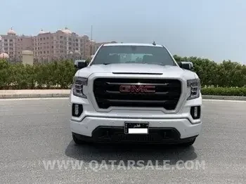 GMC  Sierra  Pickup  Pearl  2019