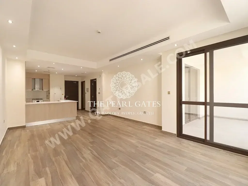 1 Bedrooms  Apartment  For Rent  in Lusail -  Al Erkyah  Semi Furnished