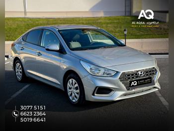 هيونداي  اكسنت  4 سلندر  سيدان  فضي  2021