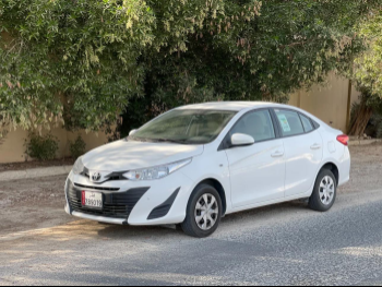 Toyota  Yaris  4 Cylinder  Sedan  White  2020