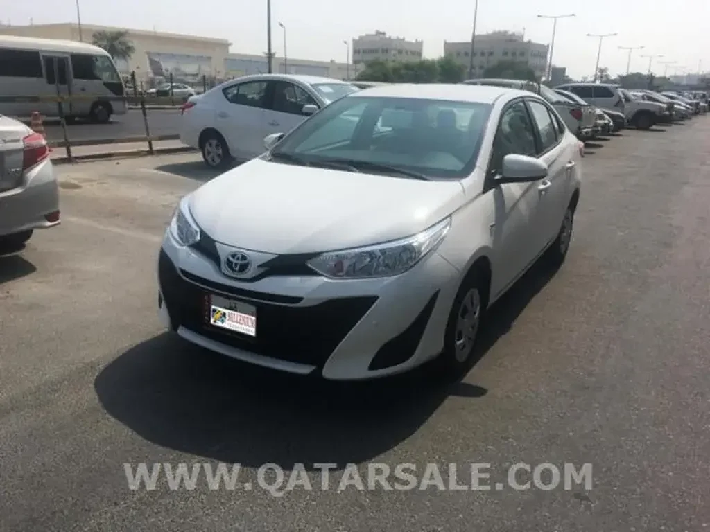 Toyota  Yaris  Sedan  White  2020