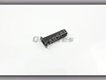 Car Parts - Volkswagen  Touareg  - Clips  -Part Number: 7P0121095