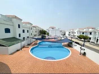 Family Residential  - Not Furnished  - Doha  - Nuaija  - 5 Bedrooms