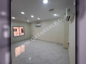 Family Residential  - Not Furnished  - Al Rayyan  - Al Gharrafa  - 5 Bedrooms