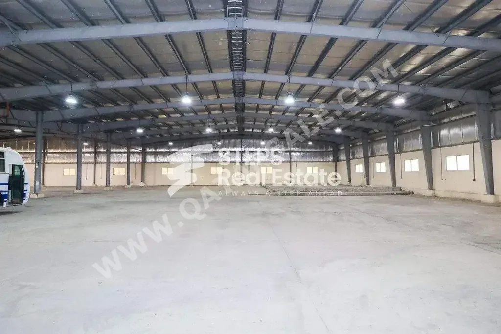 Farms & Resorts - Al Rayyan  - Industrial Area  -Area Size: 4000 Square Meter