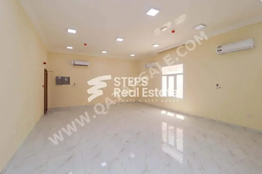 Commercial Offices - Not Furnished  - Al Rayyan  - Muaither