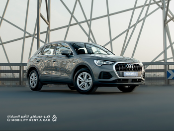 Audi  Q3  4 Cylinder  SUV 4x4  Grey  2024