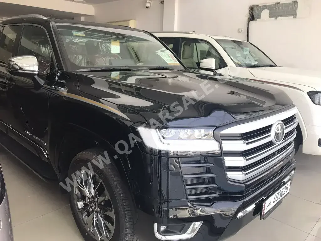 Toyota  Land Cruiser  VXR Twin Turbo  2023  Automatic  0 Km  6 Cylinder  Four Wheel Drive (4WD)  SUV  Black  With Warranty