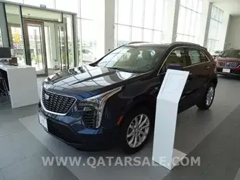 Cadillac  XT4  SUV 4x4  Blue  2020