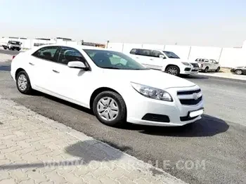 Chevrolet  Malibu  Sedan  White  2016