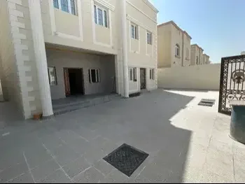 Family Residential  - Not Furnished  - Al Wakrah  - Al Wukair  - 8 Bedrooms