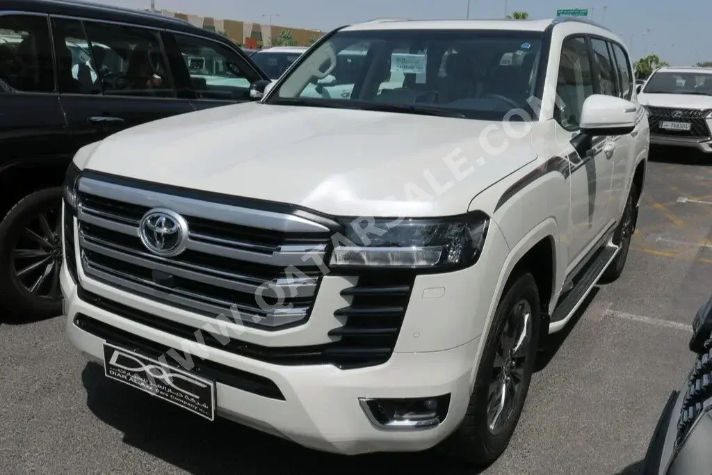 Toyota  Land Cruiser  GXR Twin Turbo  2023  Automatic  0 Km  6 Cylinder  Four Wheel Drive (4WD)  SUV  White  With Warranty