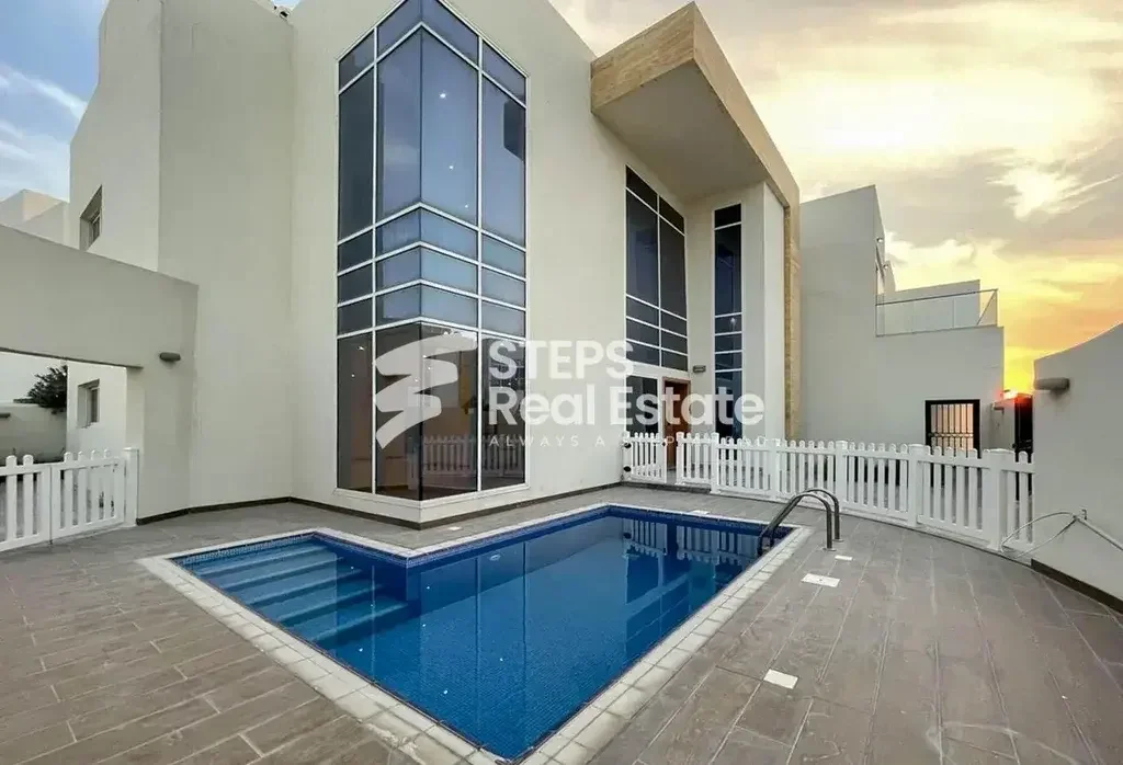 Family Residential  - Semi Furnished  - Al Rayyan  - Ain Khaled  - 4 Bedrooms