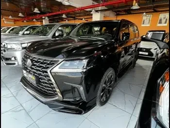 Lexus  LX  570 S Black Edition  2021  Automatic  94,000 Km  8 Cylinder  Four Wheel Drive (4WD)  SUV  Black  With Warranty