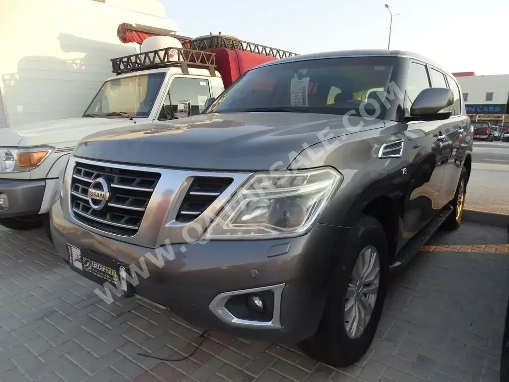 Nissan  Patrol  SE  2016  Automatic  255,000 Km  8 Cylinder  Four Wheel Drive (4WD)  SUV  Gray  With Warranty