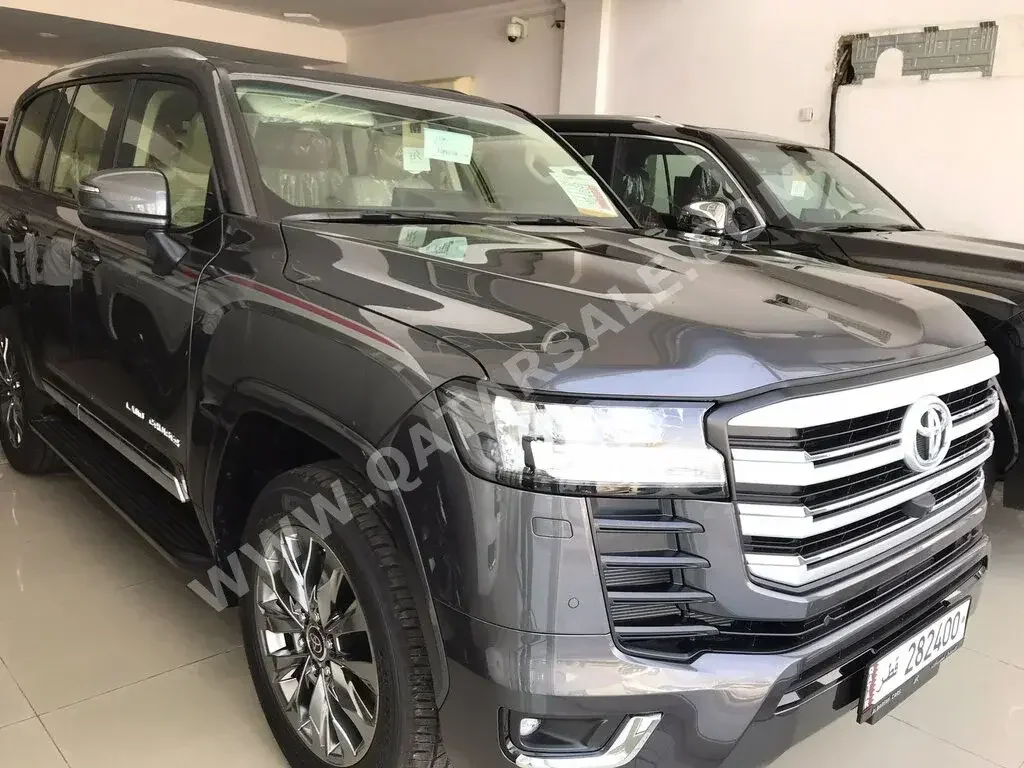 Toyota  Land Cruiser  GXR Twin Turbo  2023  Automatic  0 Km  6 Cylinder  Four Wheel Drive (4WD)  SUV  Gray  With Warranty