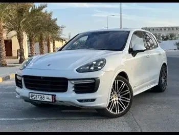 Porsche  Cayenne  GTS  2016  Automatic  25,000 Km  8 Cylinder  Four Wheel Drive (4WD)  SUV  White  With Warranty