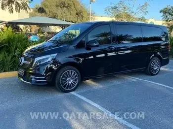 Mercedes-Benz  V 250  Stretch Limo  Black  2021